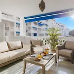Apartamento 3 En Playas Del Duque Ref C 111