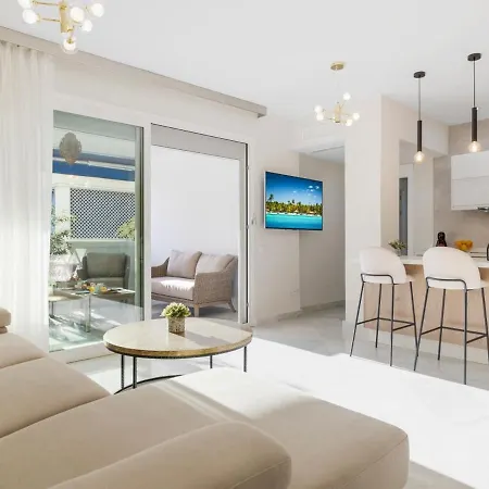 3 En Playas Del Duque Ref C 111 Marbella