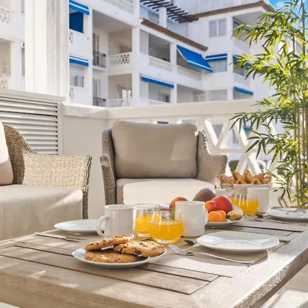 3 En Playas Del Duque Ref C 111 *