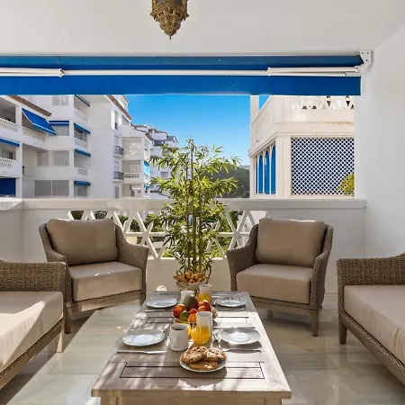 3 En Playas Del Duque Ref C 111 Apartamento *