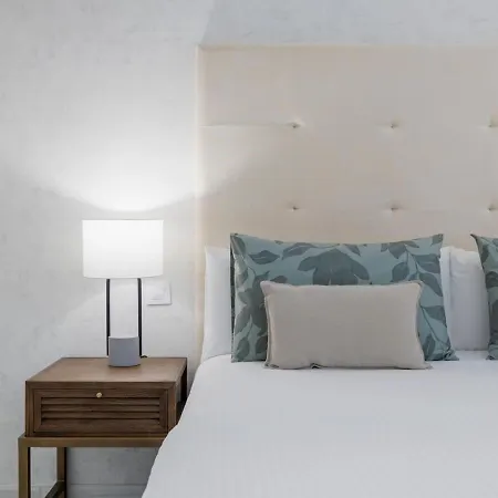 Apartamento 3 En Playas Del Duque Ref C 111 Marbella