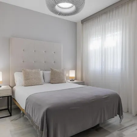 3 En Playas Del Duque Ref C 111 Apartamento