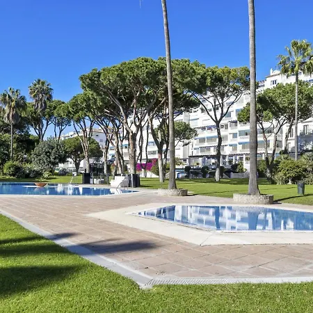 3 En Playas Del Duque Ref C 111 Apartamento Marbella