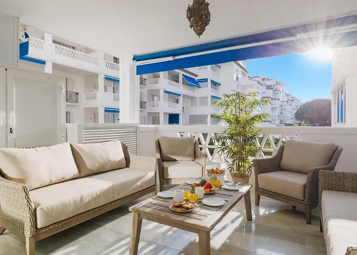 Apartament 3 En Playas Del Duque Ref C 111