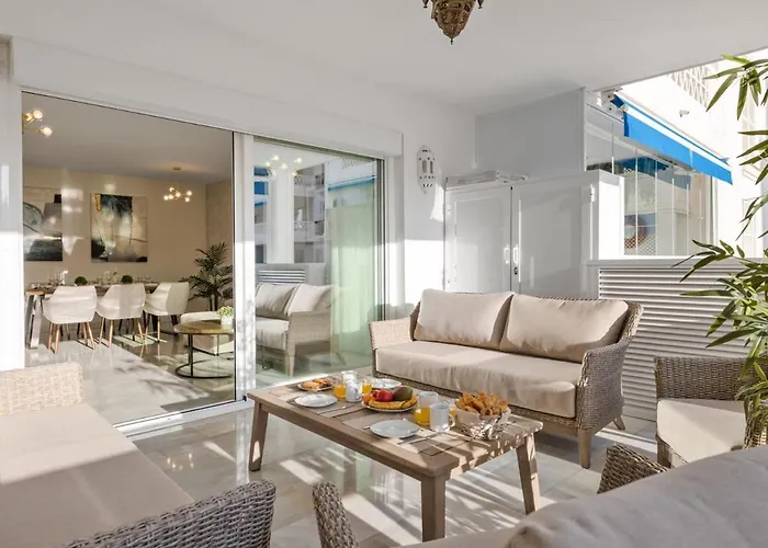 3 En Playas Del Duque Ref C 111 Apartament