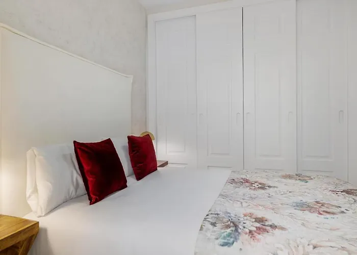 3 En Playas Del Duque Ref C 111 Marbella