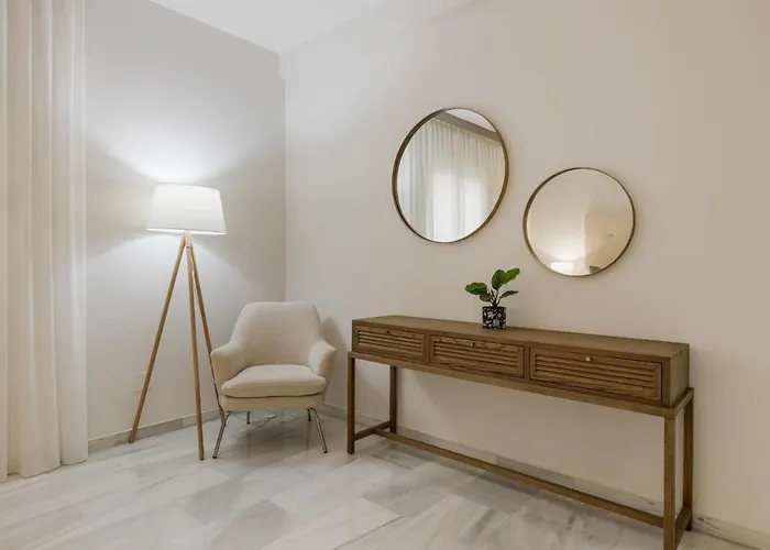 Apartament 3 En Playas Del Duque Ref C 111 *