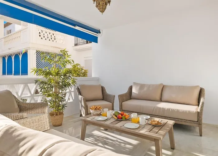 Apartament 3 En Playas Del Duque Ref C 111 Marbella