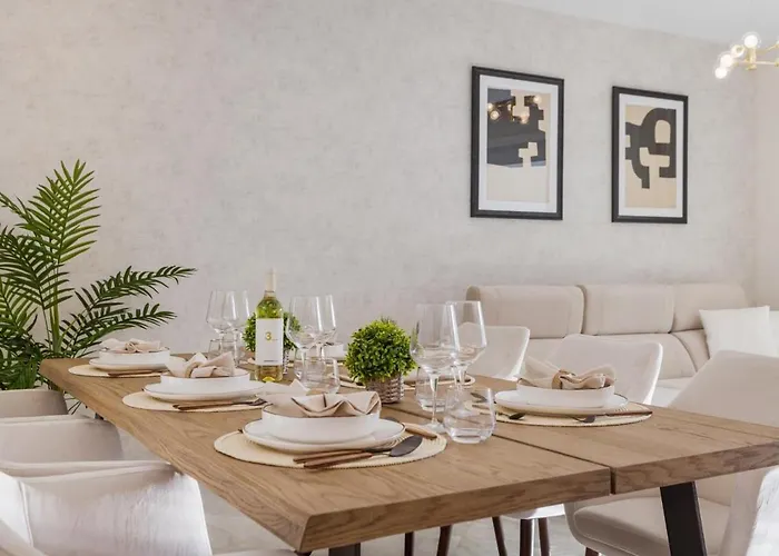 3 En Playas Del Duque Ref C 111